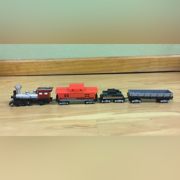 Vintage T&S Collectible Trains 4 Piece Set - Picture 4 of 12